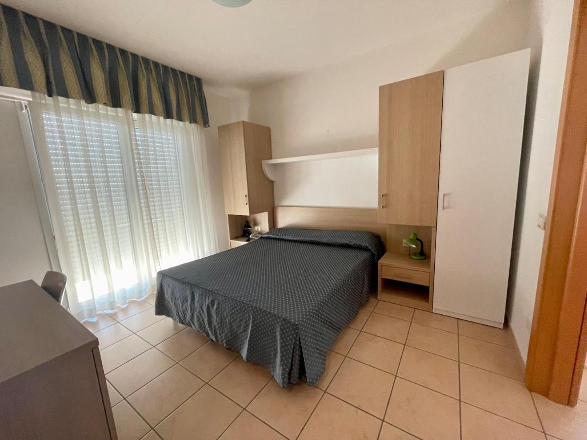 Hotel Souvenir Cervia Buitenkant foto